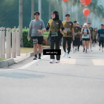 Runner Photo 6460584