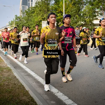 Runner Photo 6460592