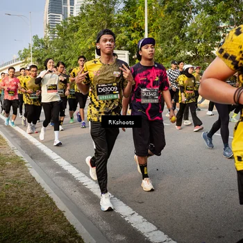 Runner Photo 6460599