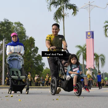 Runner Photo 6460611