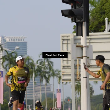 Runner Photo 6460622