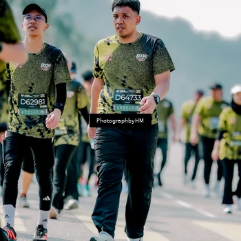 Runner Photo 6460635