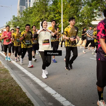 Runner Photo 6460639