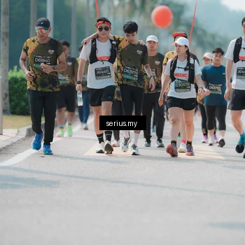 Runner Photo 6460661