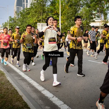 Runner Photo 6460668