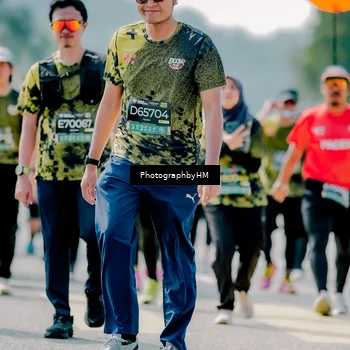 Runner Photo 6460673