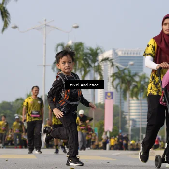 Runner Photo 6460711