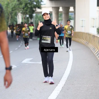 Runner Photo 6460716