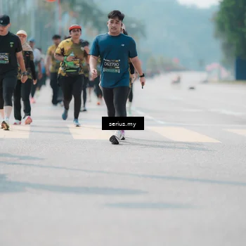 Runner Photo 6460719
