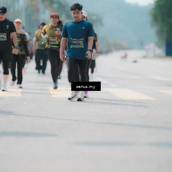 Runner Photo 6460731