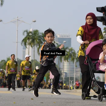 Runner Photo 6460736