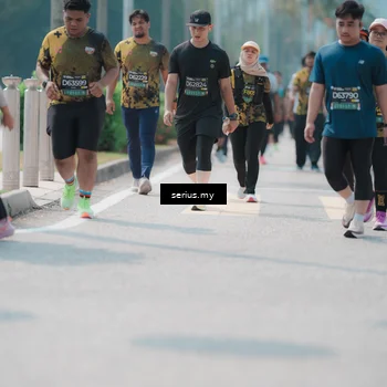 Runner Photo 6460739