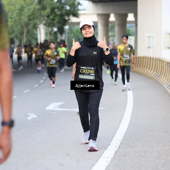 Runner Photo 6460740