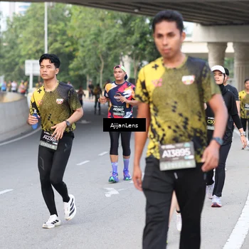 Runner Photo 6460741