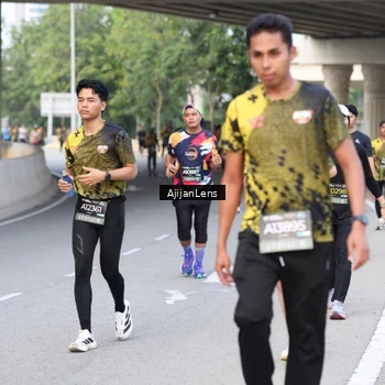 Runner Photo 6460753