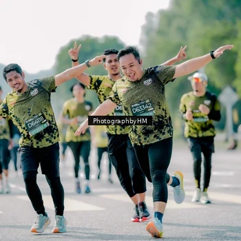 Runner Photo 6460759