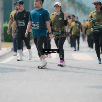 Runner Photo 6460760