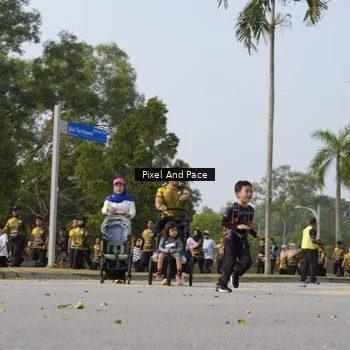 Runner Photo 6460765