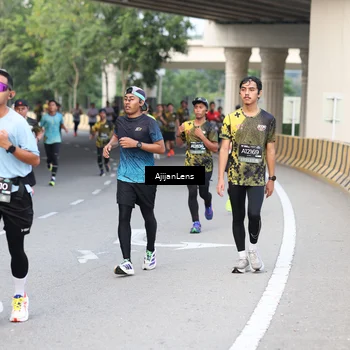 Runner Photo 6460796