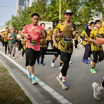Runner Photo 6460805