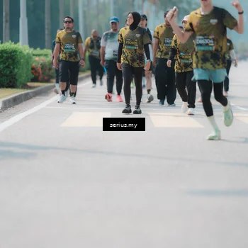 Runner Photo 6460811