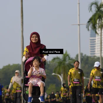 Runner Photo 6460818