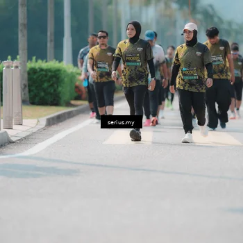 Runner Photo 6460824