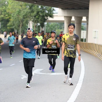 Runner Photo 6460829
