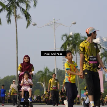 Runner Photo 6460834