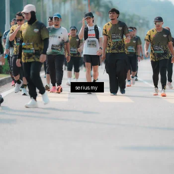Runner Photo 6460846