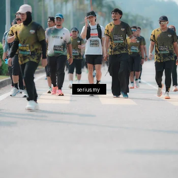Runner Photo 6460854