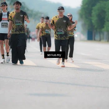 Runner Photo 6460876