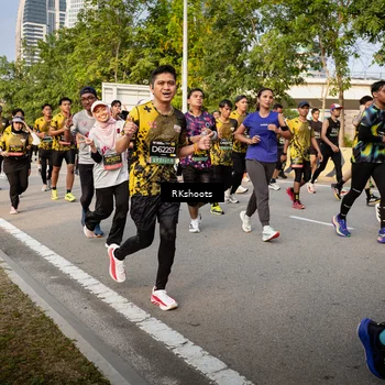 Runner Photo 6460880