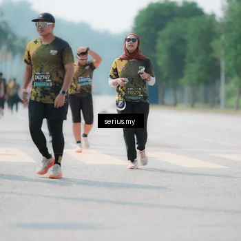Runner Photo 6460881