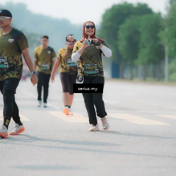 Runner Photo 6460899