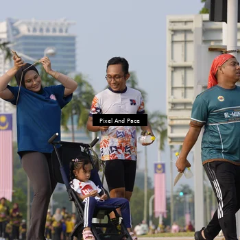Runner Photo 6460903