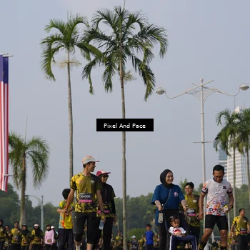 Runner Photo 6460911