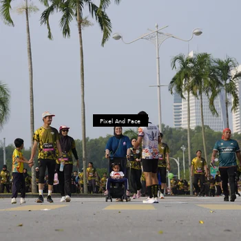 Runner Photo 6460940