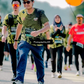 Runner Photo 6460947