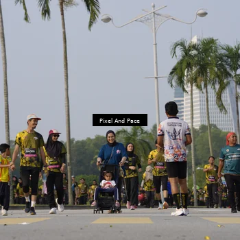 Runner Photo 6460970
