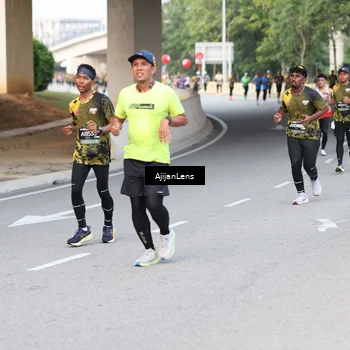 Runner Photo 6460979