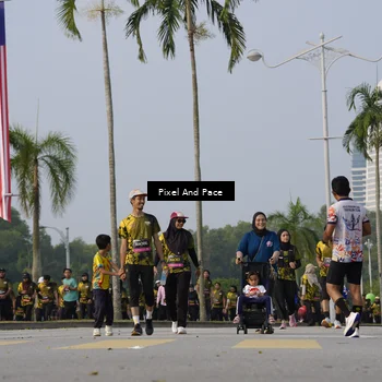 Runner Photo 6460984