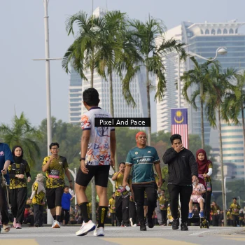 Runner Photo 6460992