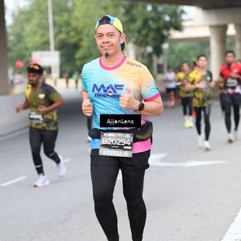 Runner Photo 6461025