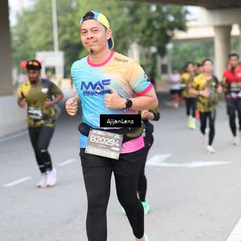 Runner Photo 6461044