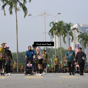 Runner Photo 6461056