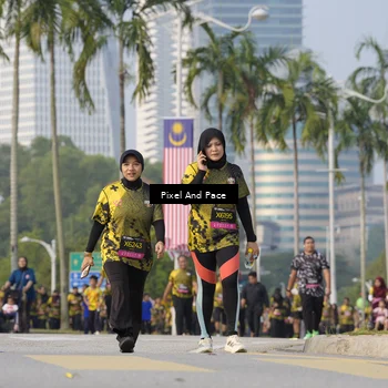 Runner Photo 6461115