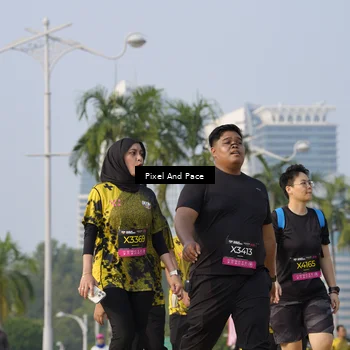 Runner Photo 6461139