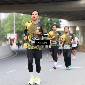 Runner Photo 6461155