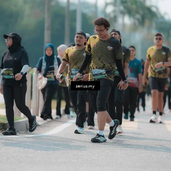 Runner Photo 6461170